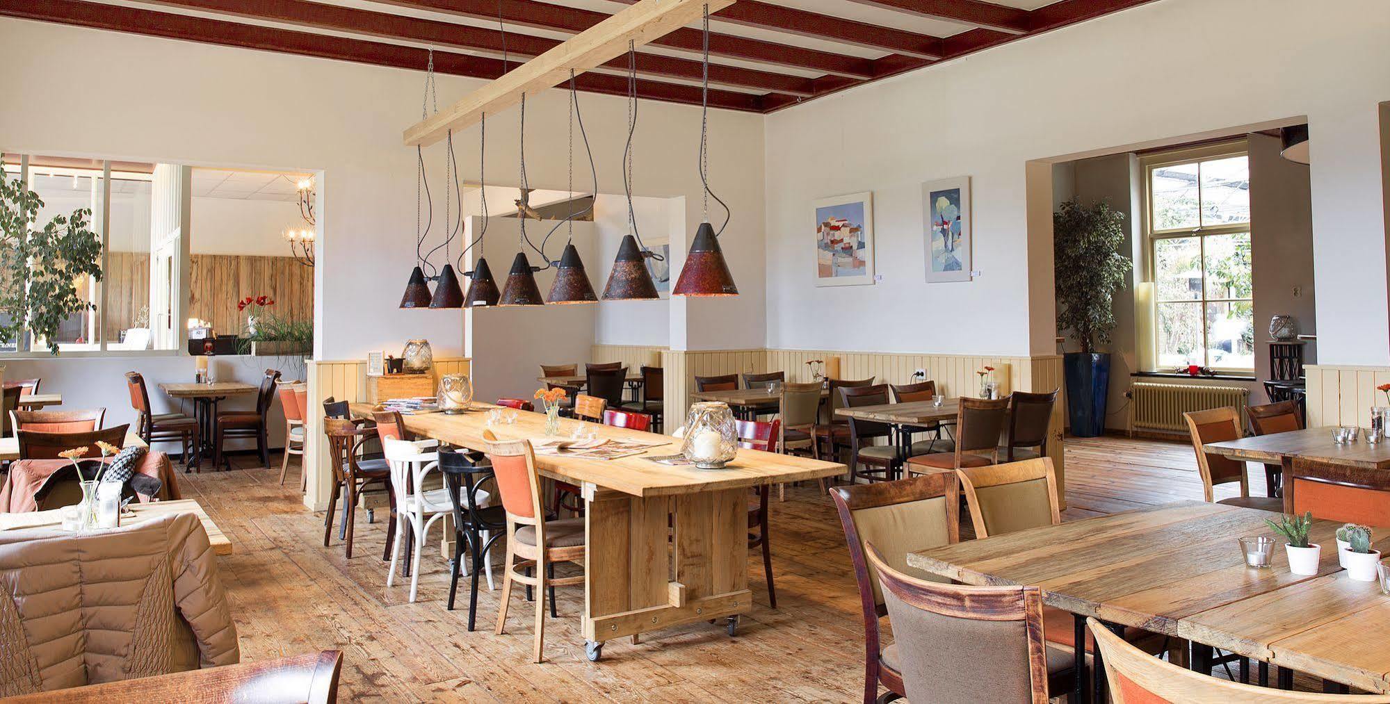 Hotel Restaurant 'De Oorsprong' Sint Nicolaasga Ngoại thất bức ảnh